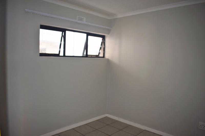 2 Bedroom Property for Sale in Milnerton Central Western Cape